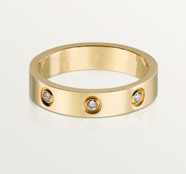 18K gold plated love ring silver close up Saudi Arabia Jewelique