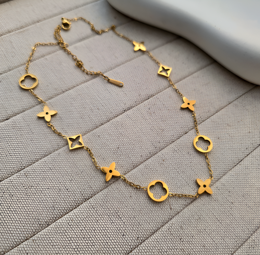 18K gold plated L7 necklace gold stainless steel Saudi Arabia Jewelique