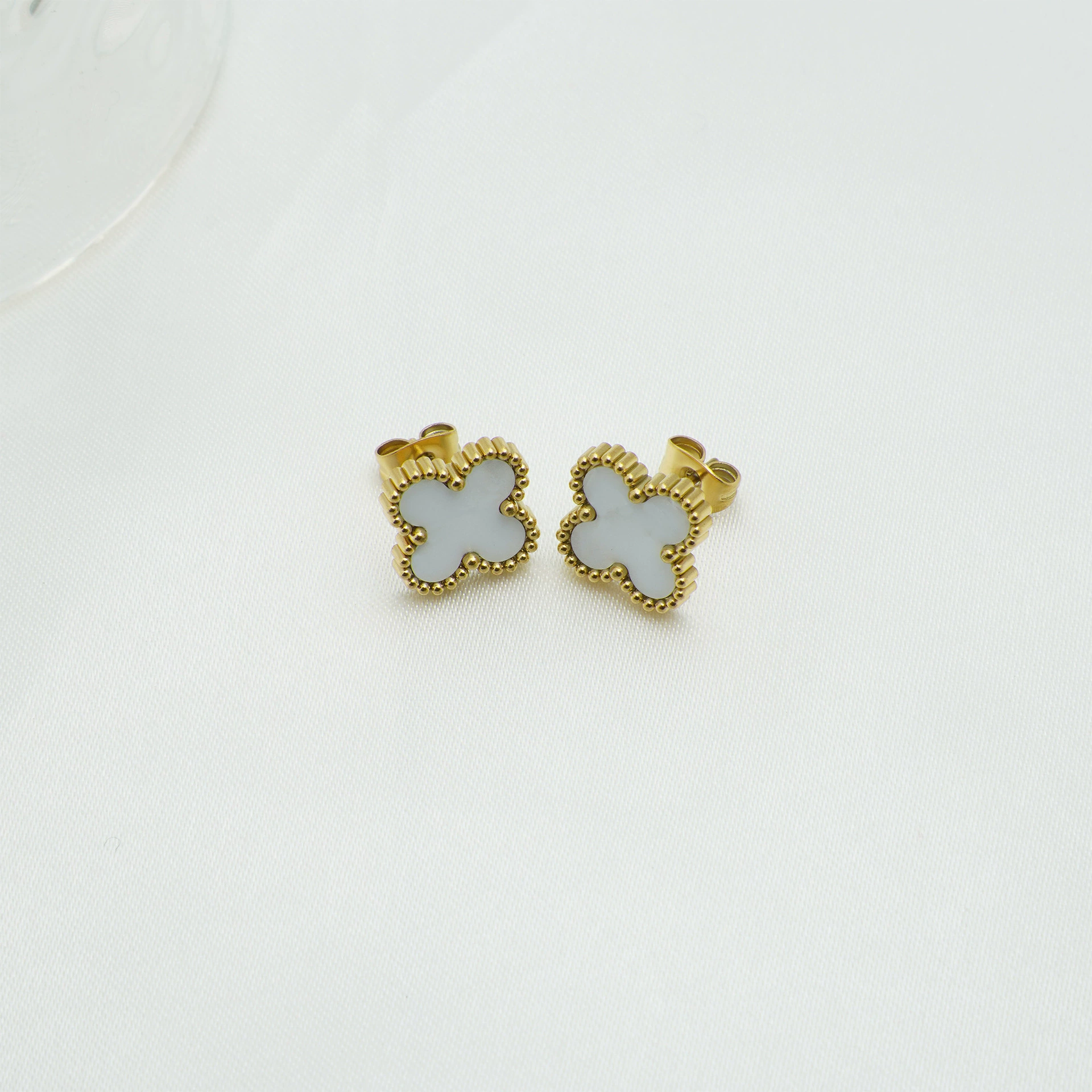 18K gold plated VC earrings multi color display Saudi Arabia Jewelique